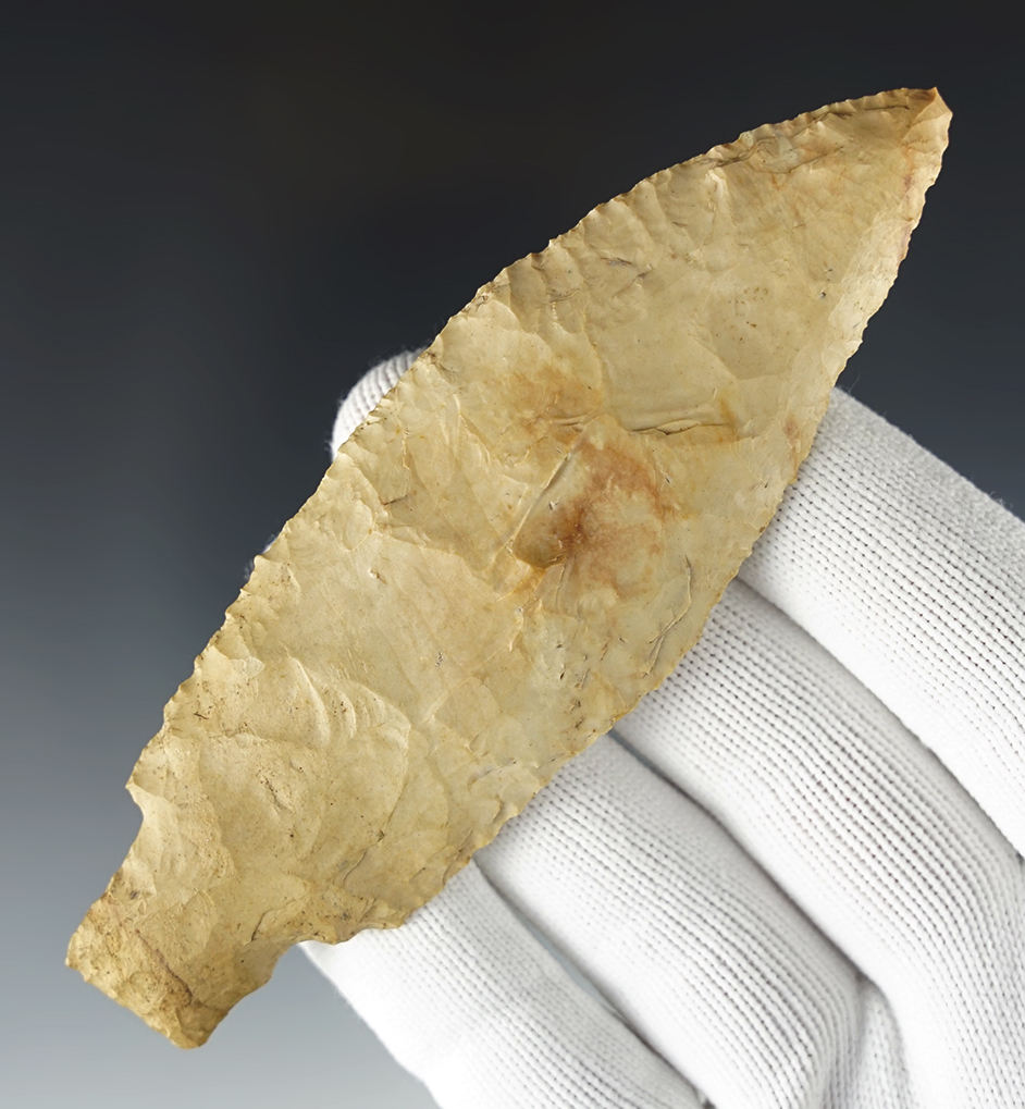 4 3/4" Mulberry Creek found in the Kentucky/Tennessee area. Comes with a Davis COA, G-9.