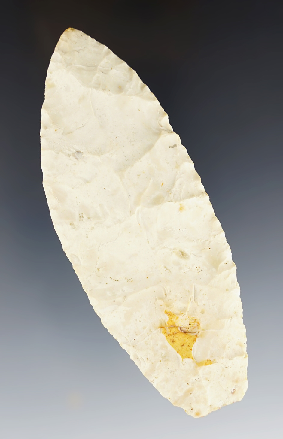 Thin and nicely made 4 1/16"  Paleo Knife found in Milan, Sullivan Co., Missouri.