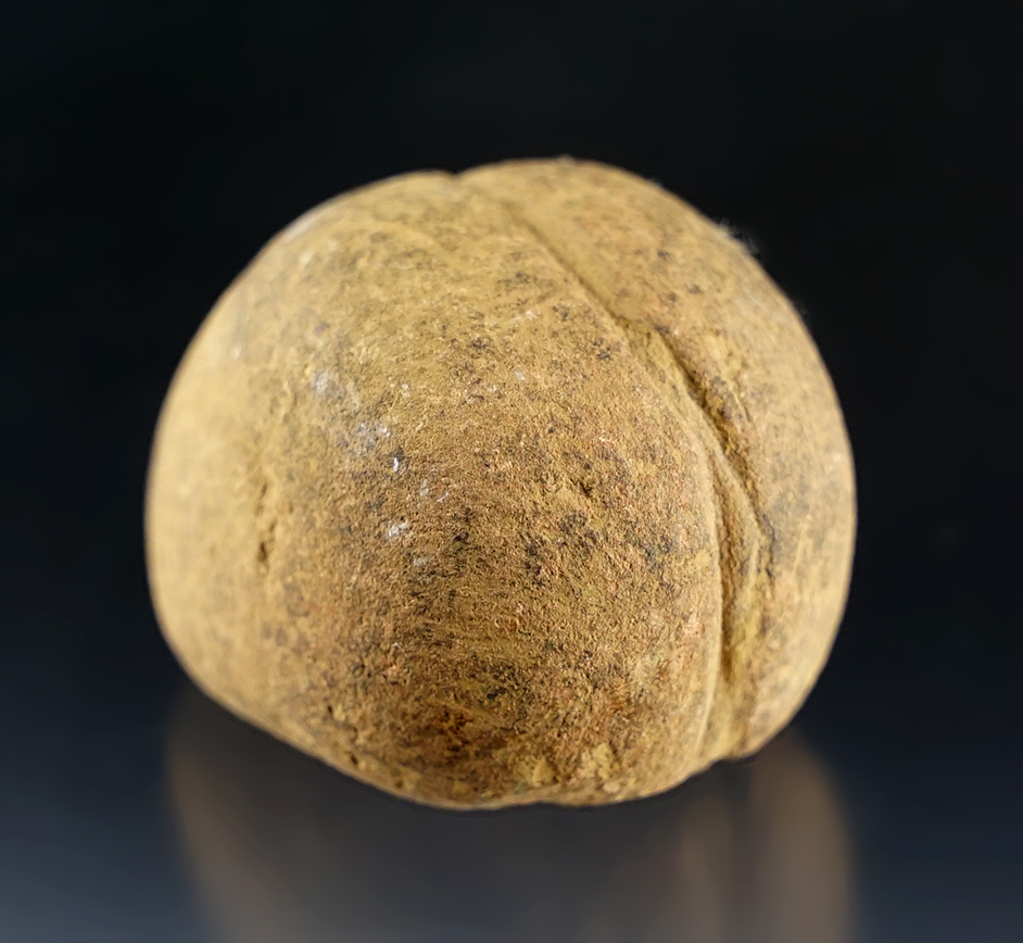 1 5/8" Grooved Kentucky Loafstone that is deeply scooped on the bottom.