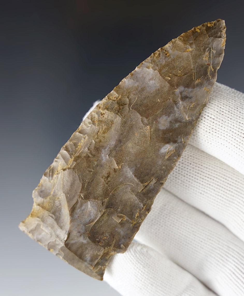 3 1/2" Benton made from Ft. Payne Chert. Found in Tennessee.