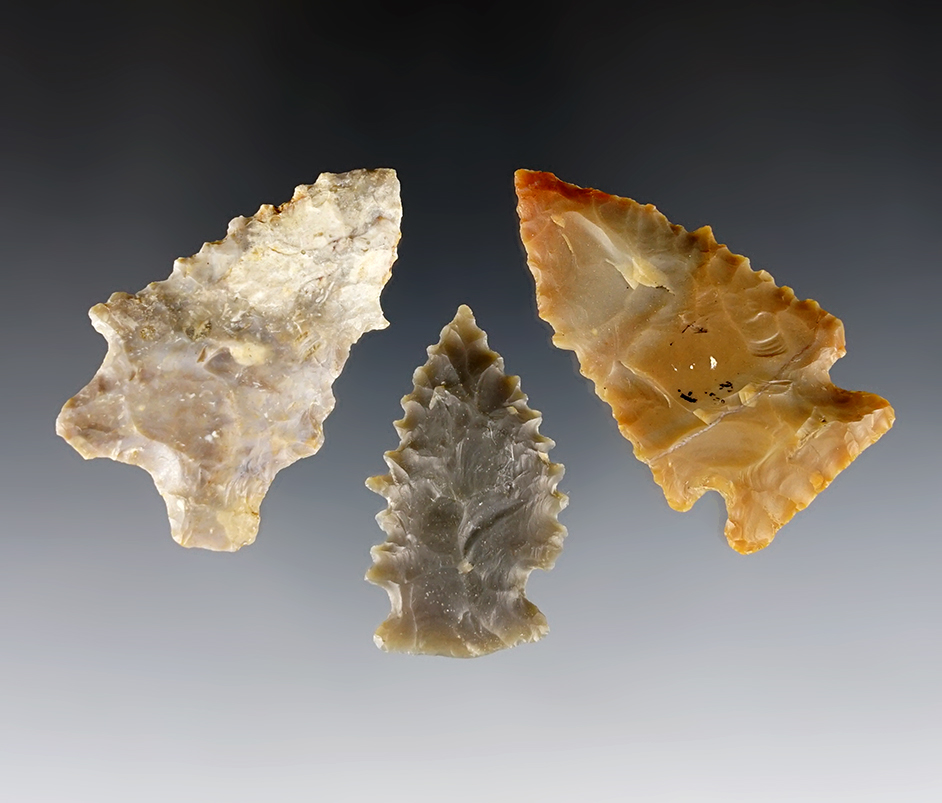 Set of 3 nicely serrated points in excellent condition. Found in Kentucky. Ex. Charlie Long.