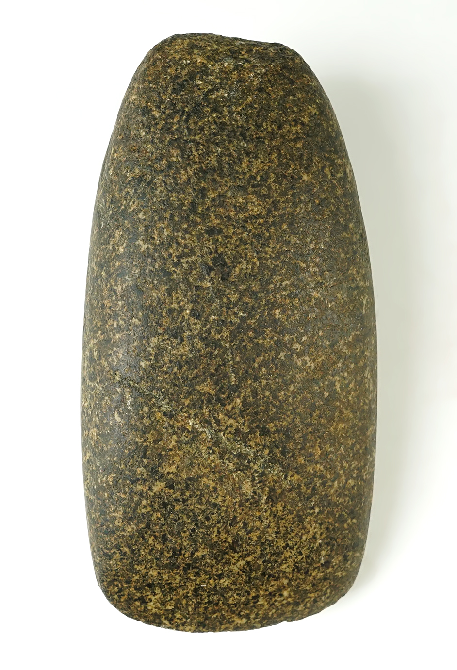 Exceptional! 6 3/8" Celt made from speckled Hardstone. Excellent form. Found in Kentucky.