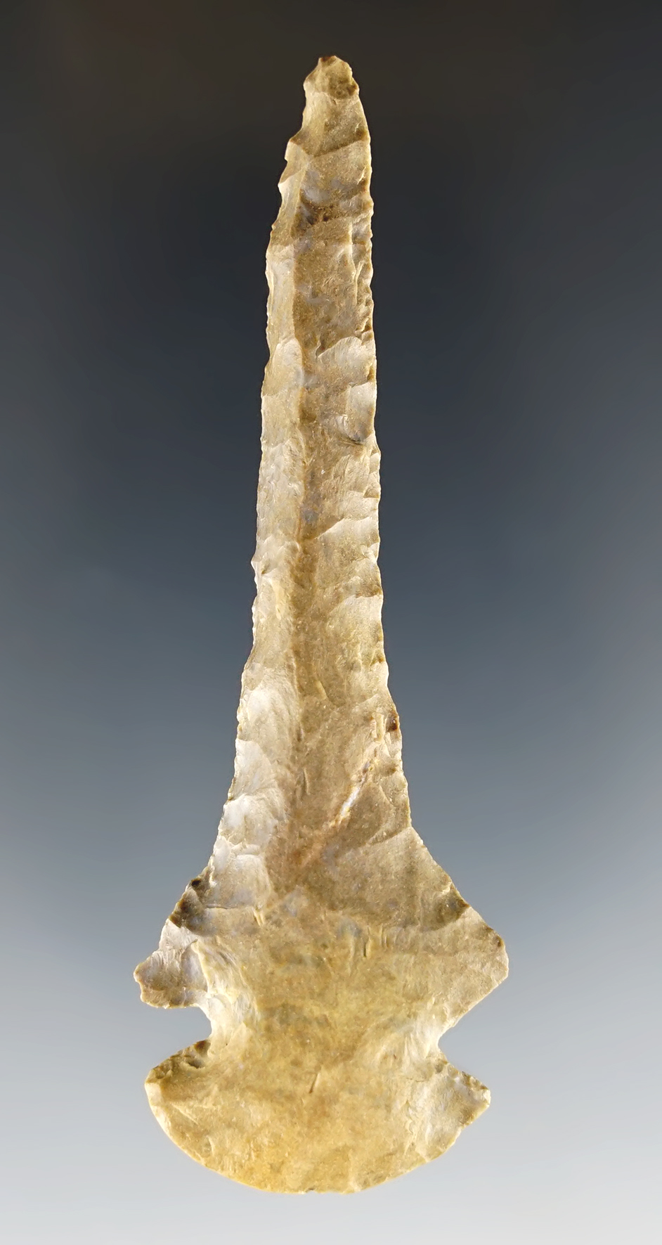 Fine 3 1/2" southern Kentucky Dovetail Drill made from patinated Ft. Payne Chert.