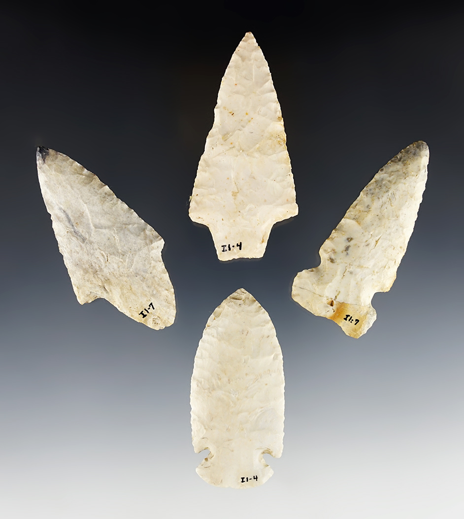 Set of four finely made Illinois points in excellent condition. The largest is 3".