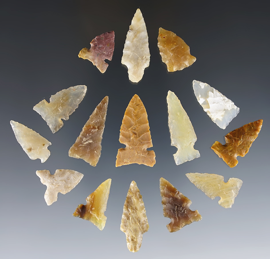 Set of 15 fine High Plains Arrow points. The largest is 1 1/4".