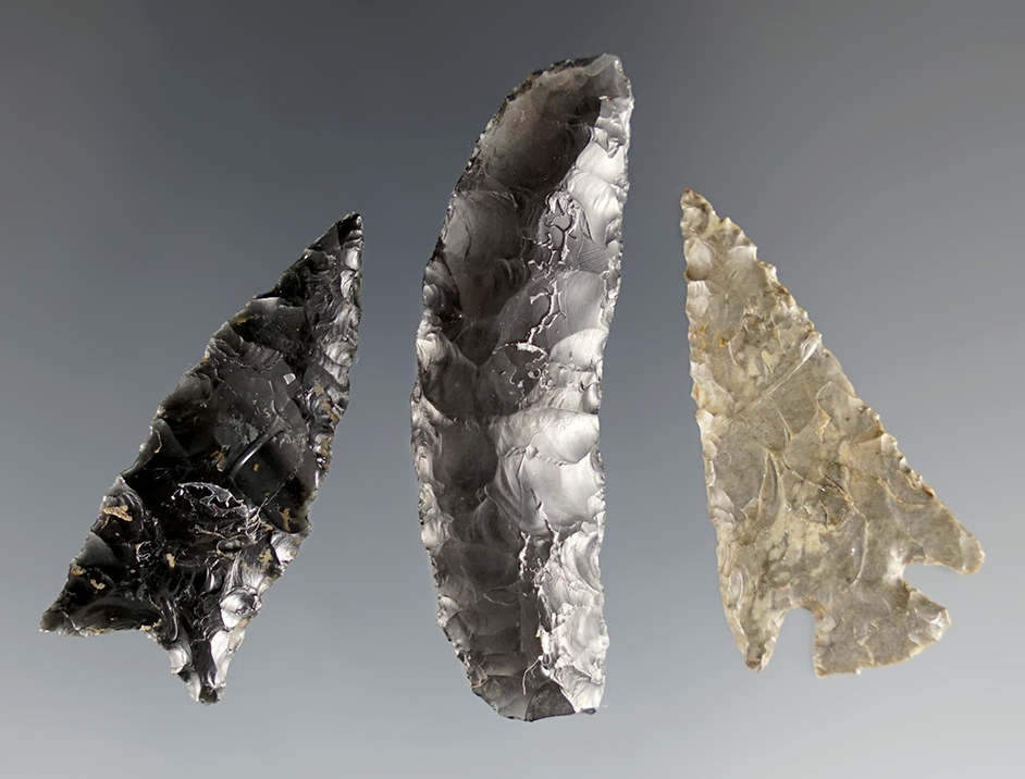 Set of three well made Oregon points. The largest is 1 3/4".
