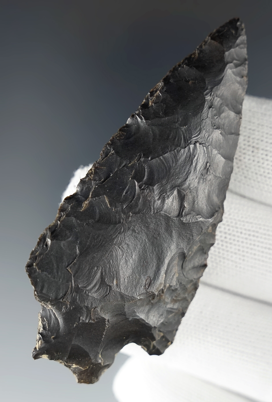 3 1/16" Transitional Paleo Knife found in Ohio. Made from Zaleski Flint.
