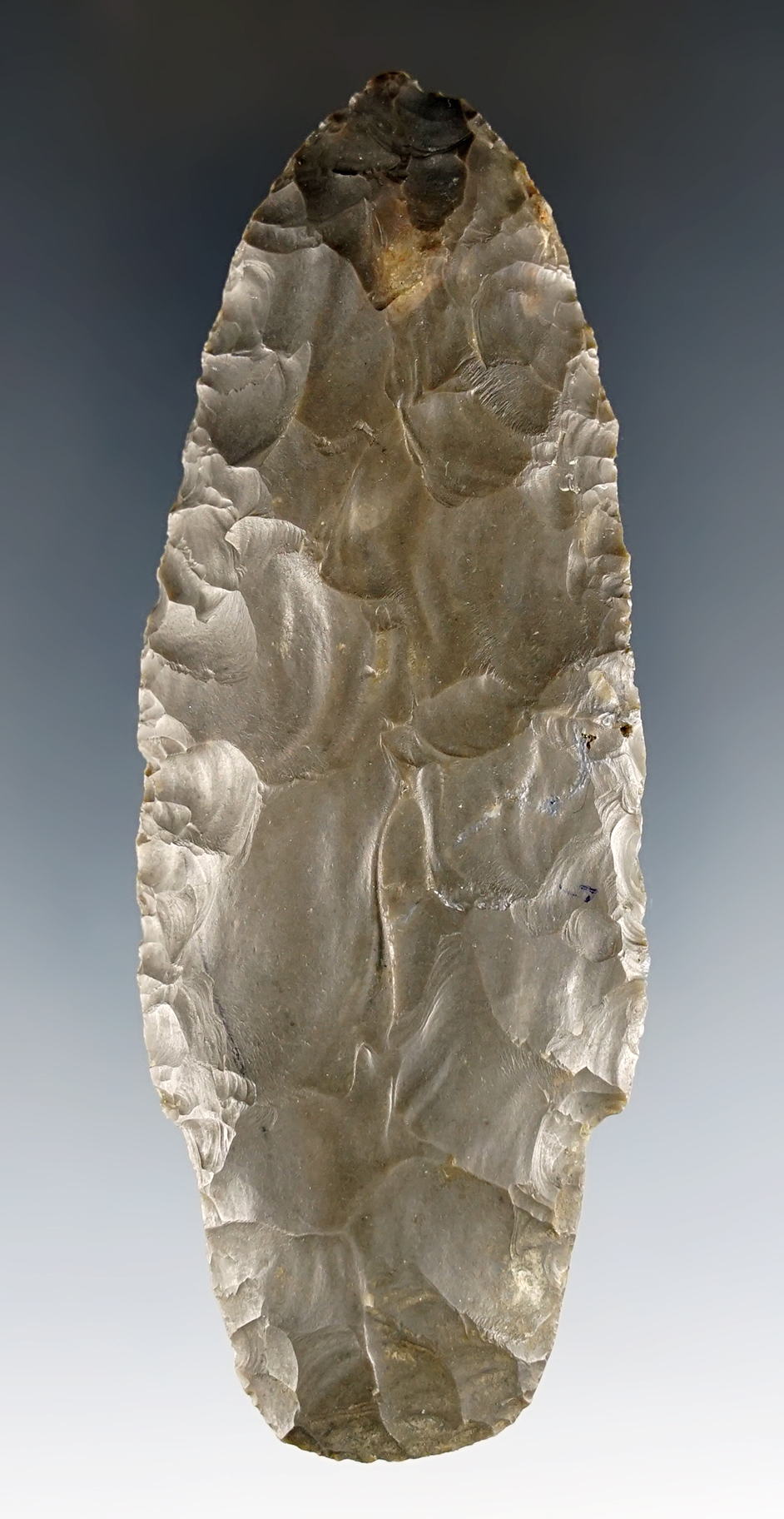 3 13/16" Adena found in Perry Co., Ohio. Old modern touch-up to the tip.