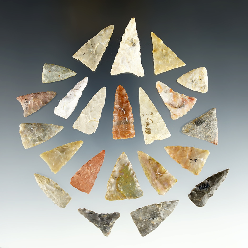 Set of 22 Triangle points found in Clark Co., Kentucky by Charlie Long. The largest is 1 5/16".