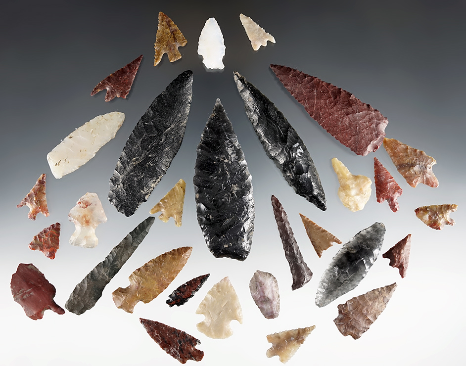 Set of 30 points found by Robert A. Wilson in the 1940's in Klamath Co., Oregon. Ex. L. Wilson.