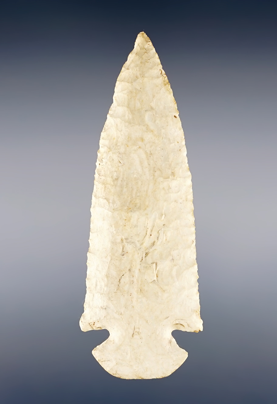 Nice flaking on this 4" Dovetail made from Burlington Chert. Found in Lincoln Co., Missouri.