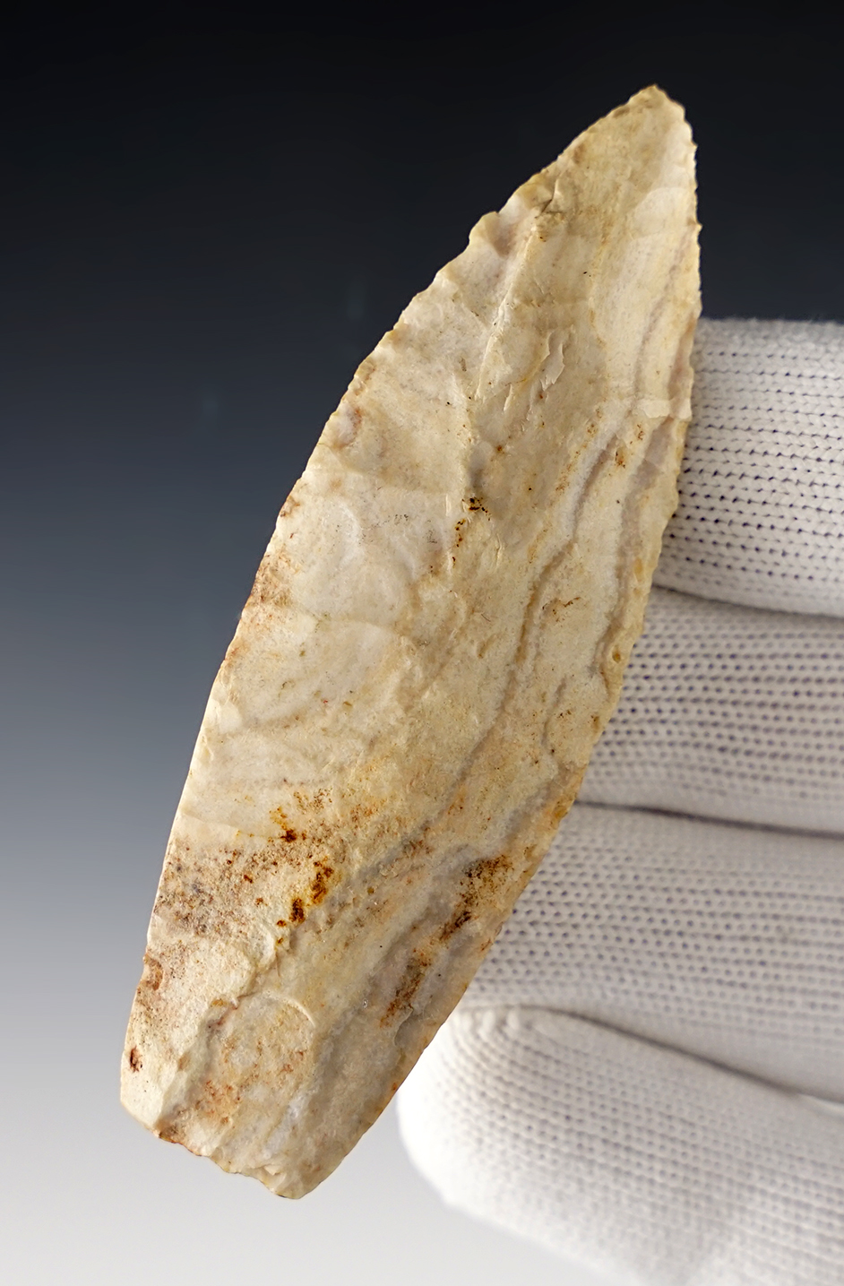 Fine 3 3/16" Agate Basin. Reportedly found in Richland Co., Ohio. Stermer COA.