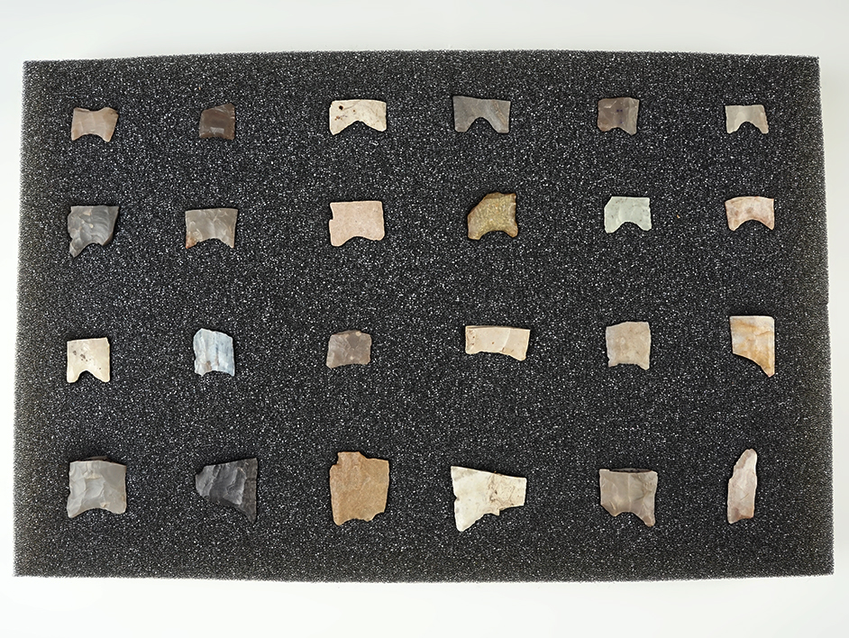 Set of 24 Paleo bases, mostly from the Western U.S. The largest is 1 1/8". Nice examples.