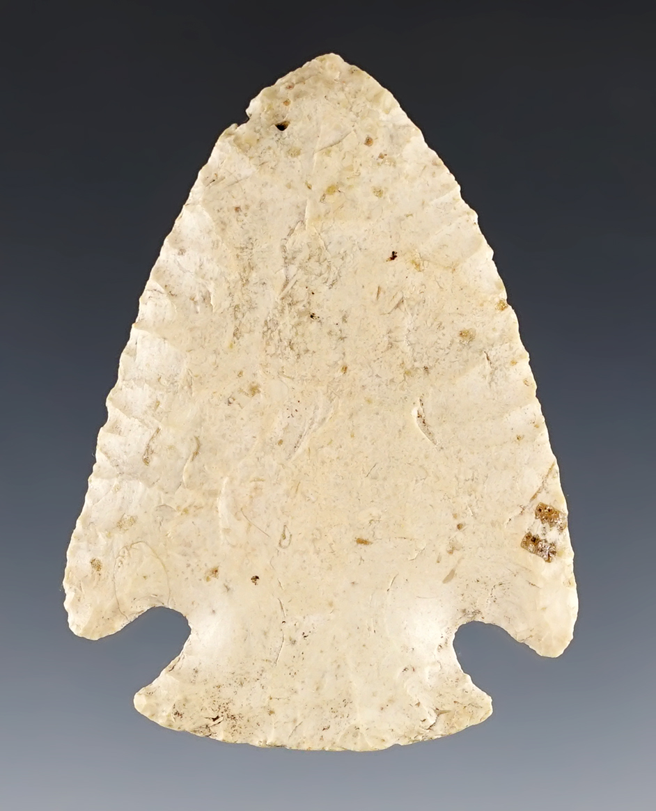 Fine 2 9/16" Cornernotch found in Kansas. Excellent form and symmetry.