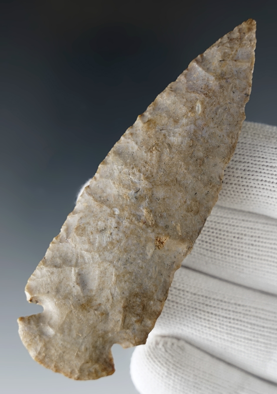 3 9/16" beveled Ohio Dovetail. 1 small ancient shoulder ding but in excellent overall condition.